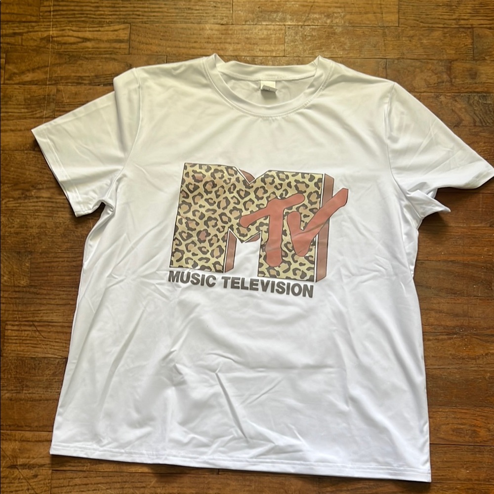 MTV Leopard Print Logo White Tee